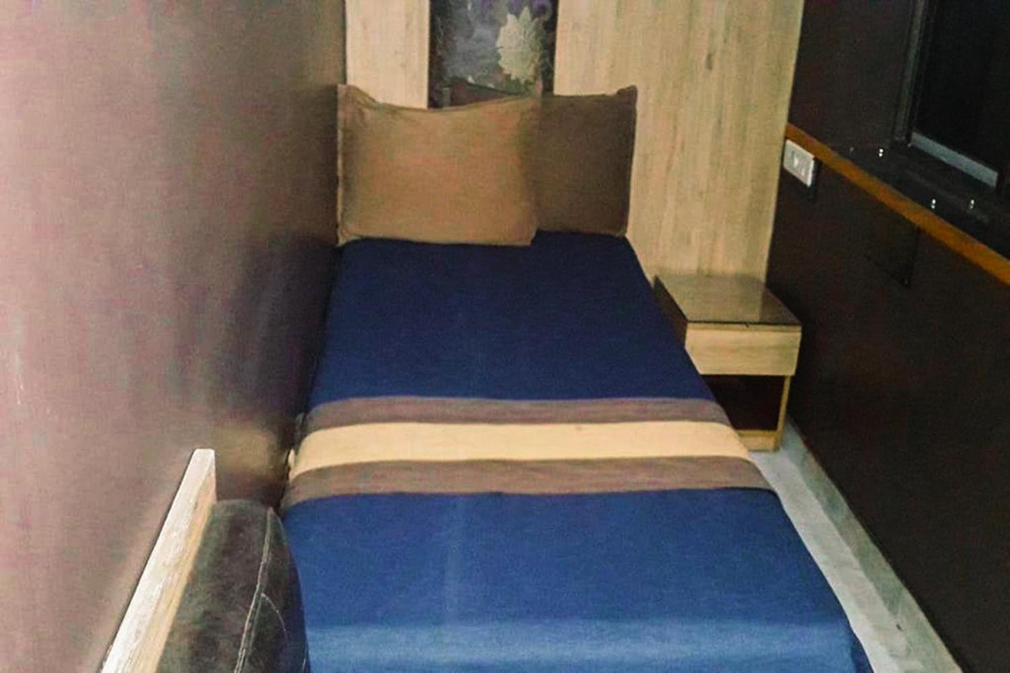 The Kei Inn & Suites Hotel Near Salt Lake Колката Екстериор снимка