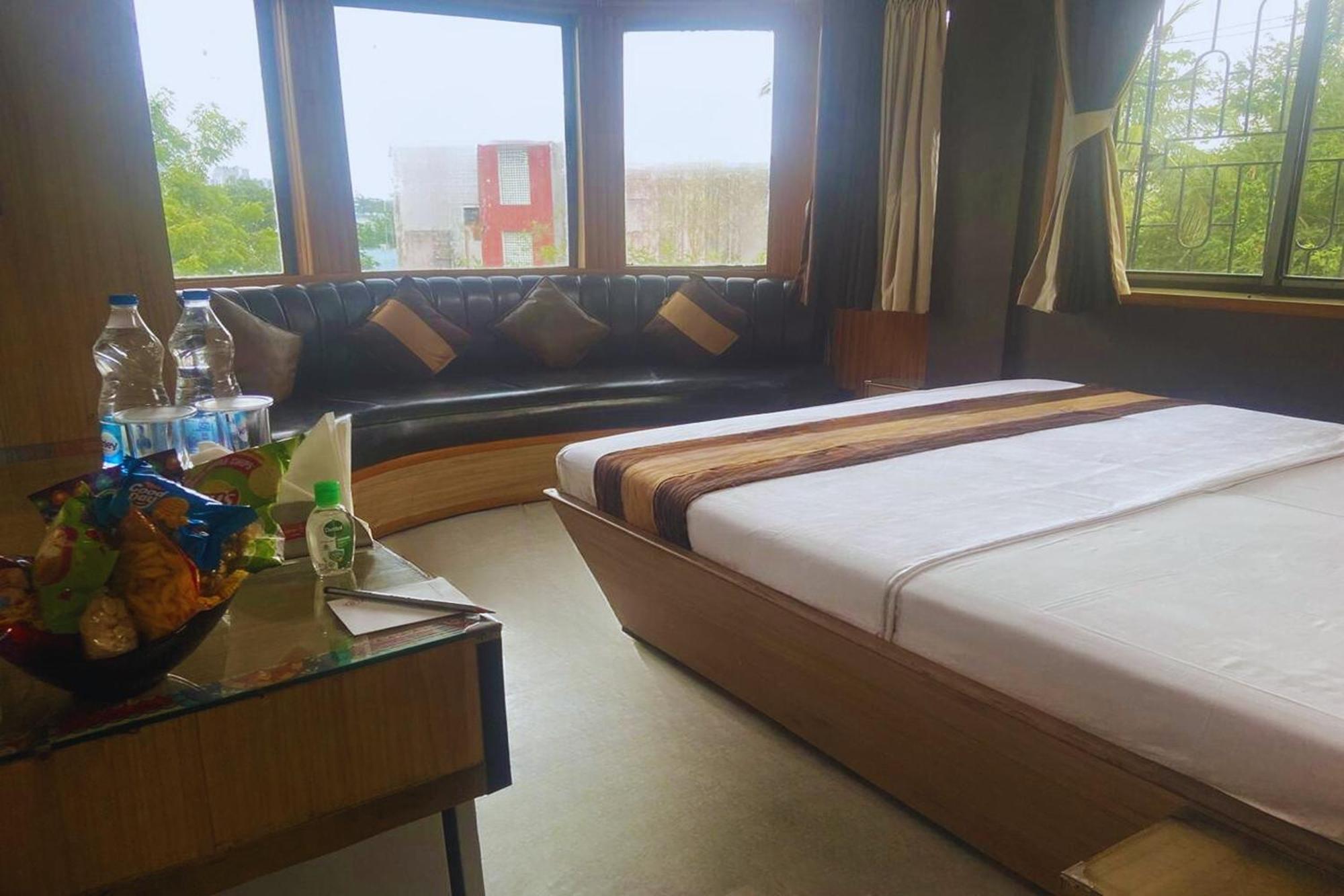 The Kei Inn & Suites Hotel Near Salt Lake Колката Екстериор снимка